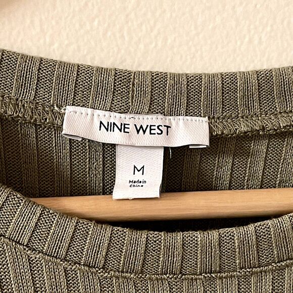 Nine West | Sage Rib Crewneck Sleeveless Midi Dress | Medium - Picture 6 of 8